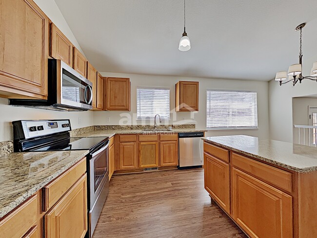 Foto del edificio - 14592 E 52nd Ave