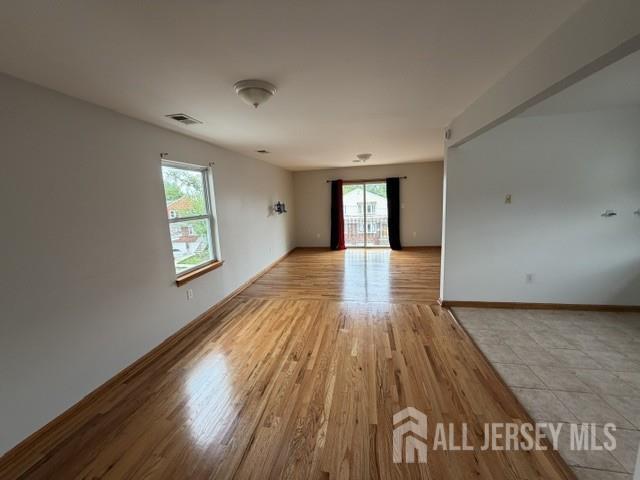 Foto del edificio - 817 Jackson Ave