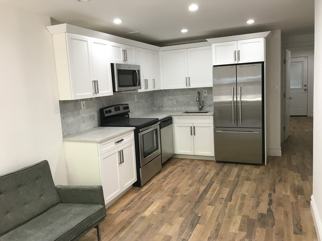 cocina - 879 Greene Ave