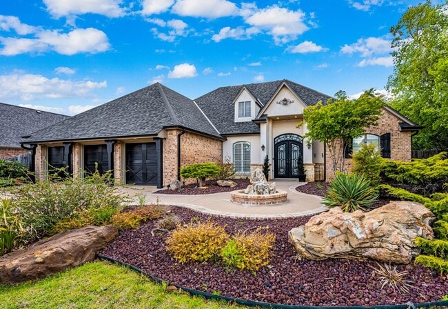 Building Photo - 404 NW 76th- Hot new listing!