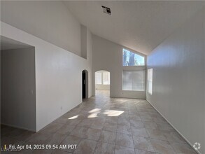 Building Photo - 3240 Oyster Bay St