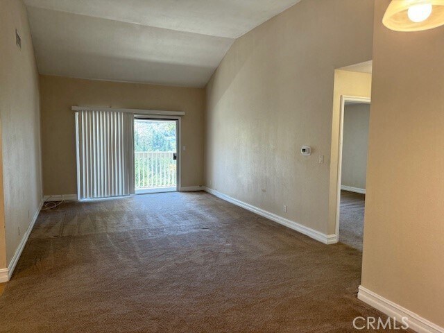 Building Photo - 545 S Ranch View Cir