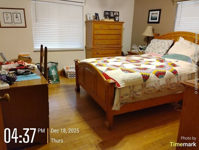 Building Photo - 839 Vine St