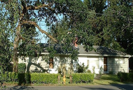 Building Photo - 9725 Lake Steilacoom Dr SW
