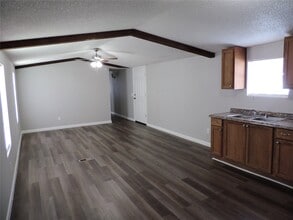 Building Photo - 1668 FM 2518