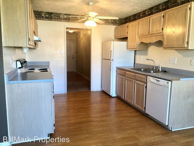 Building Photo - 3 br, 2 bath House - 2932 Chillingworth Drive