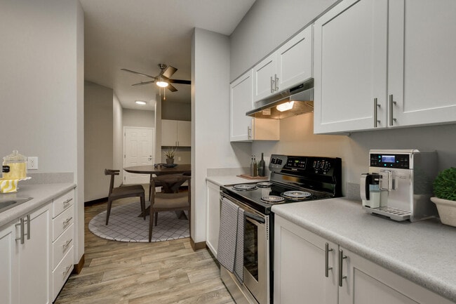 Building Photo - Landings at Morrison