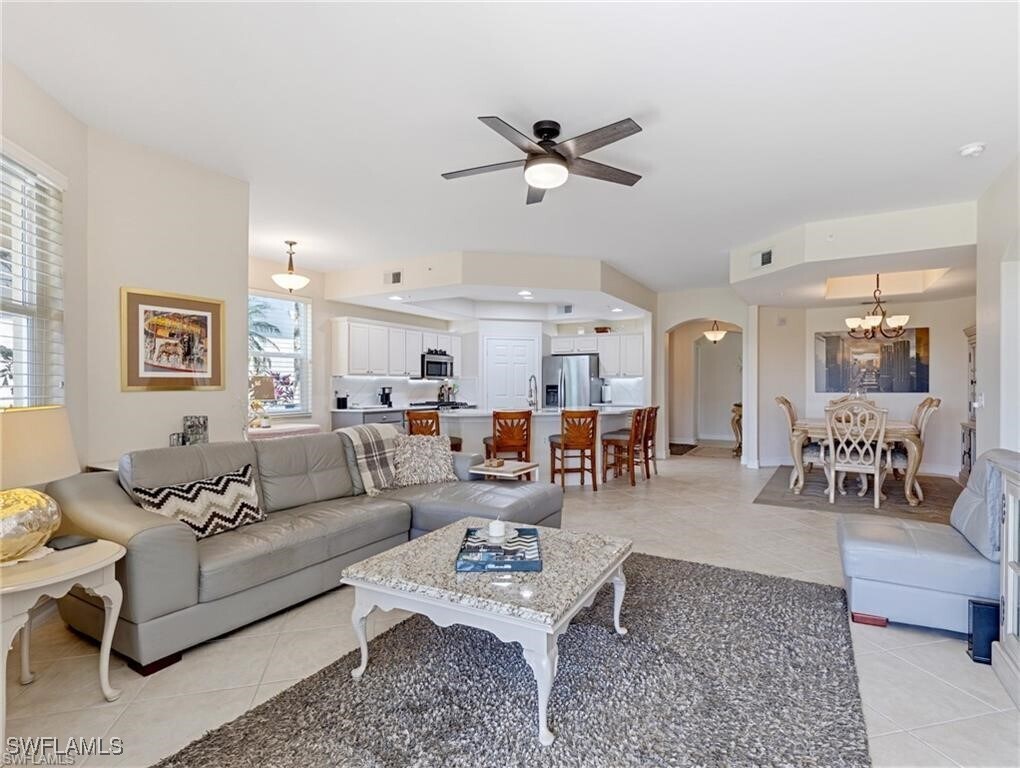 Foto del edificio - 11083 Harbour Yacht Ct