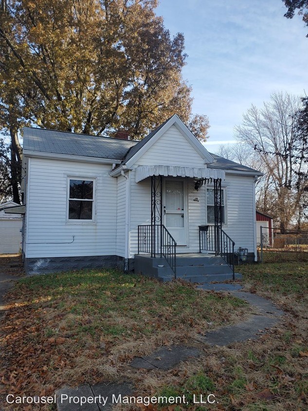 Primary Photo - 2 br, 1 bath House - 19 Rotherwood Ave