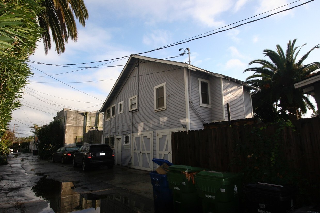 Primary Photo - 1510 Electric Ave