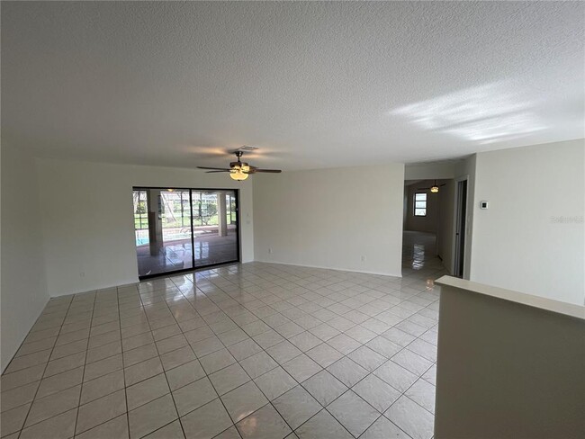 Building Photo - 2093 Rio De Janeiro Ave