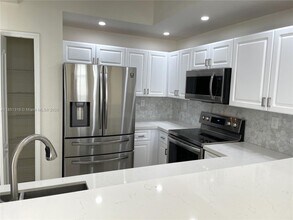Building Photo - 8858 W Flagler St