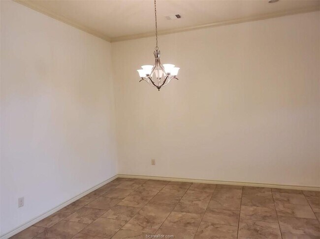Foto del edificio - 3827 Harvey Rd