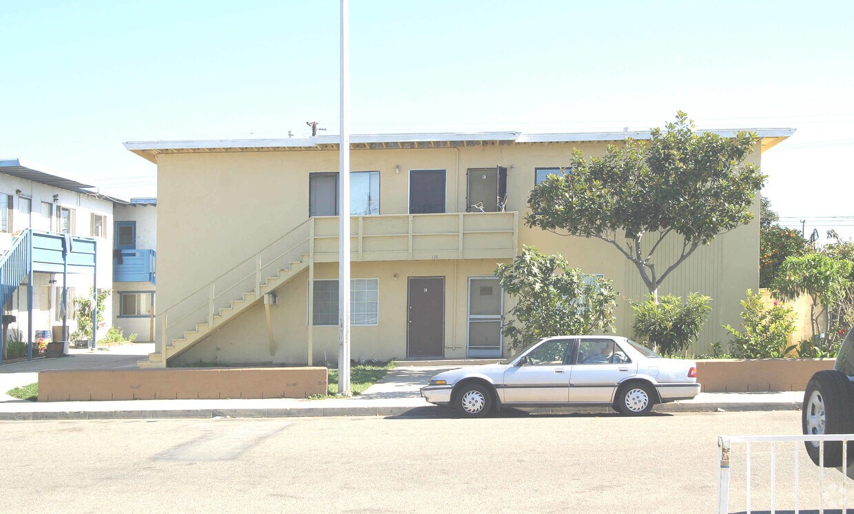 Building Photo - 120 S Roosevelt Ave