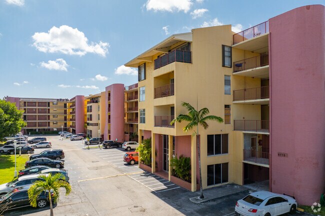 Foto del edificio - Fernwood Lakeview