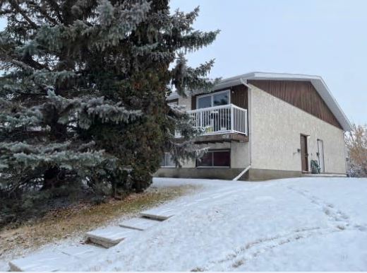 Photo du bâtiment - Spacious 2 Bedroom in Clearview Area