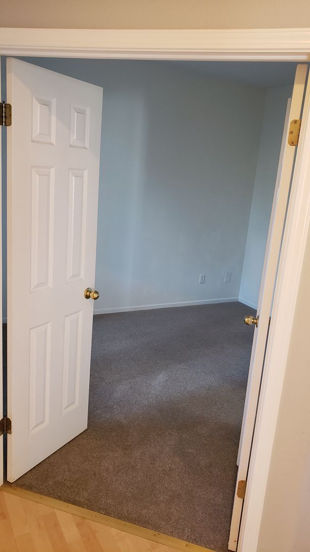 Building Photo - Love the Ocean? 2/2 Condo. STUNNING OCEAN VIEW! Private Patio + 2 Private Garages