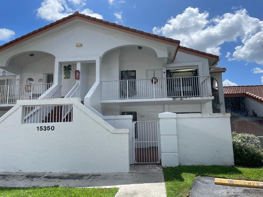 Primary Photo - 15350 SW 76th Terrace