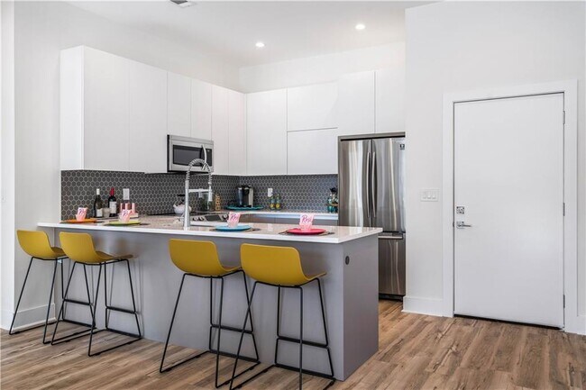 Foto del edificio - 1155 Custer Ave SE