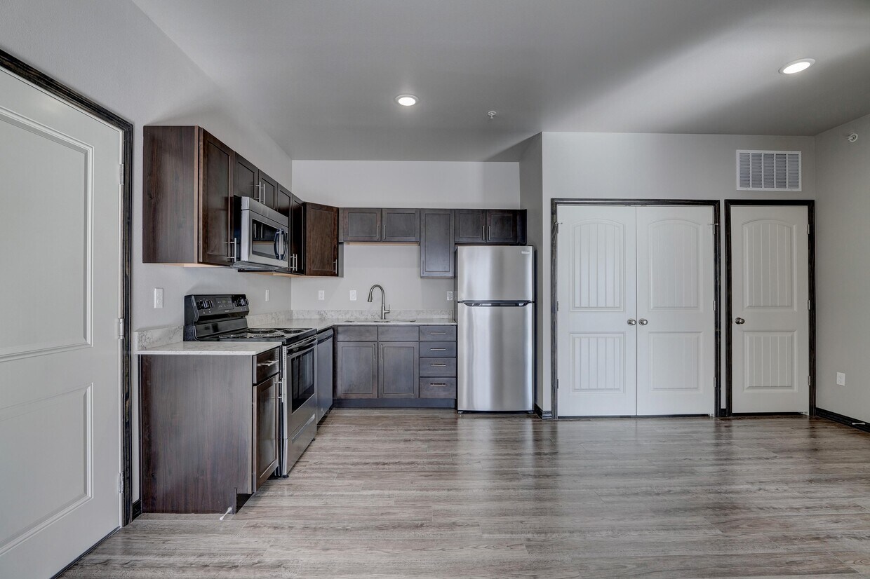 5626 W 32nd St Unit 5626 w 32nd St, Joplin, MO 64804 Apartments in