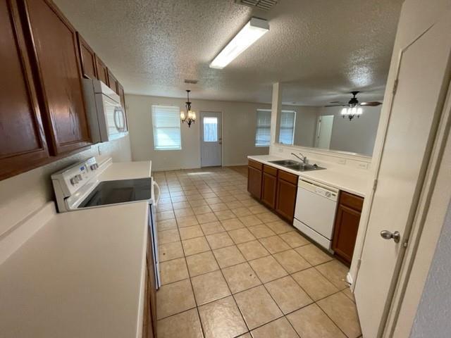 Foto del edificio - 1333 Cherokee Rose Ln