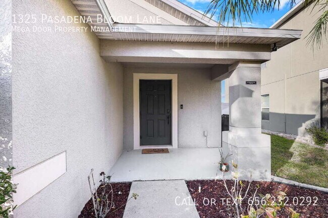 Foto del edificio - 1325 Pasadena Bloom Ln