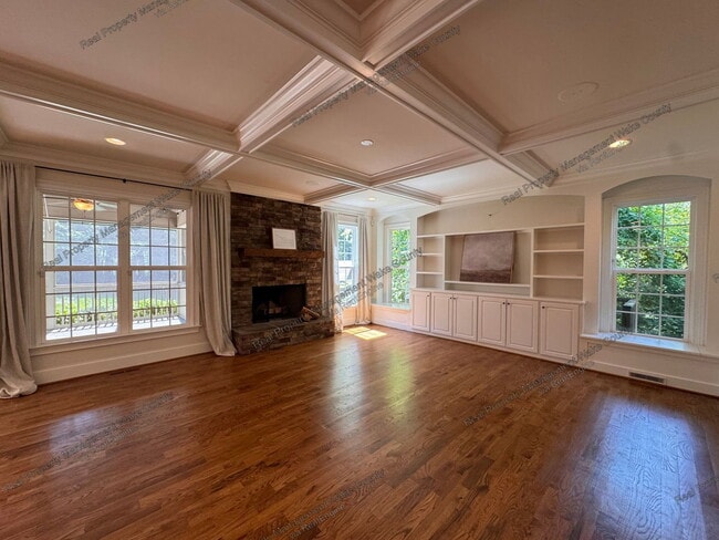 Building Photo - 3353 Cheswick Dr