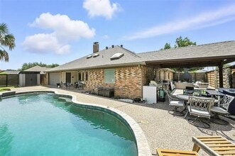 Building Photo - 4125 Eldorado Dr