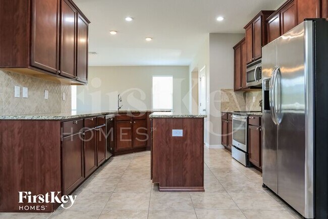 Foto del edificio - 316 Corbett Bluff Dr