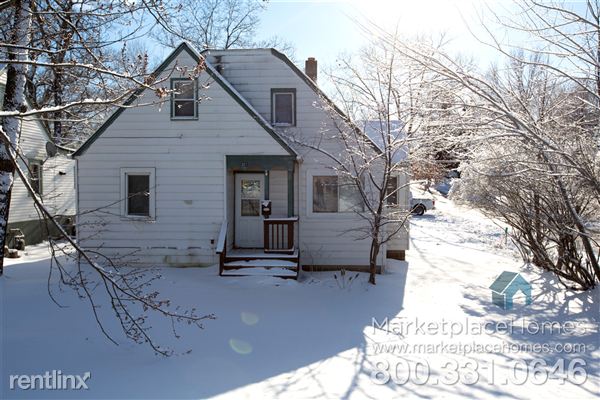 Primary Photo - 301 E Washington St