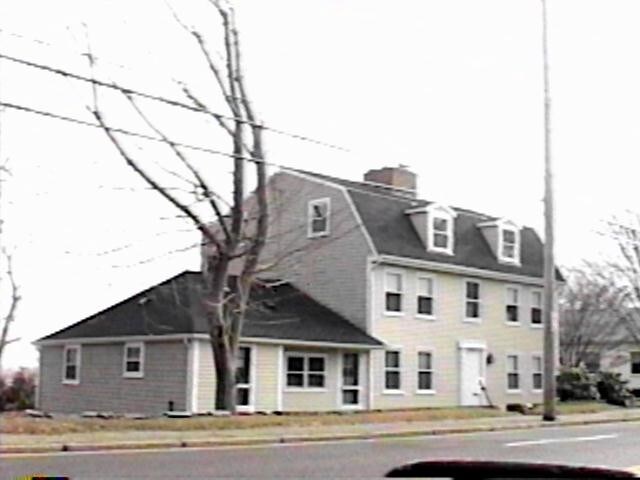 Primary Photo - 2803 E Main Rd