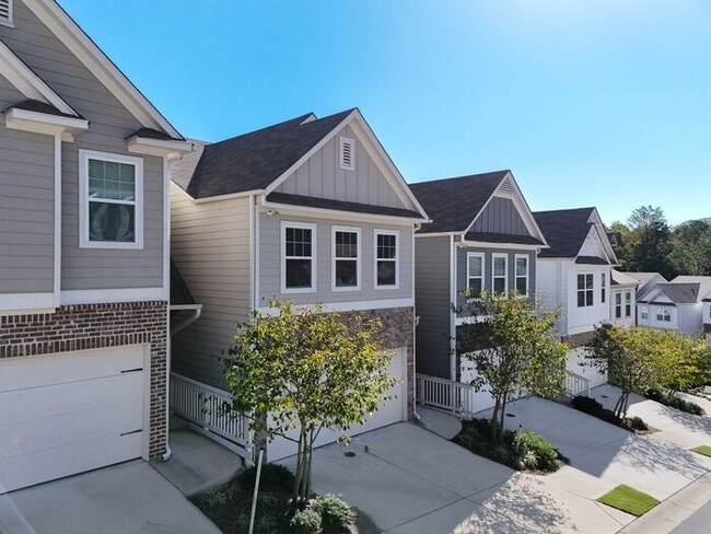 Foto del edificio - 213 Turner Ln