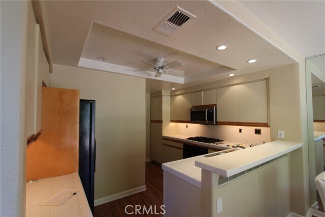 Building Photo - 5 Pemberton