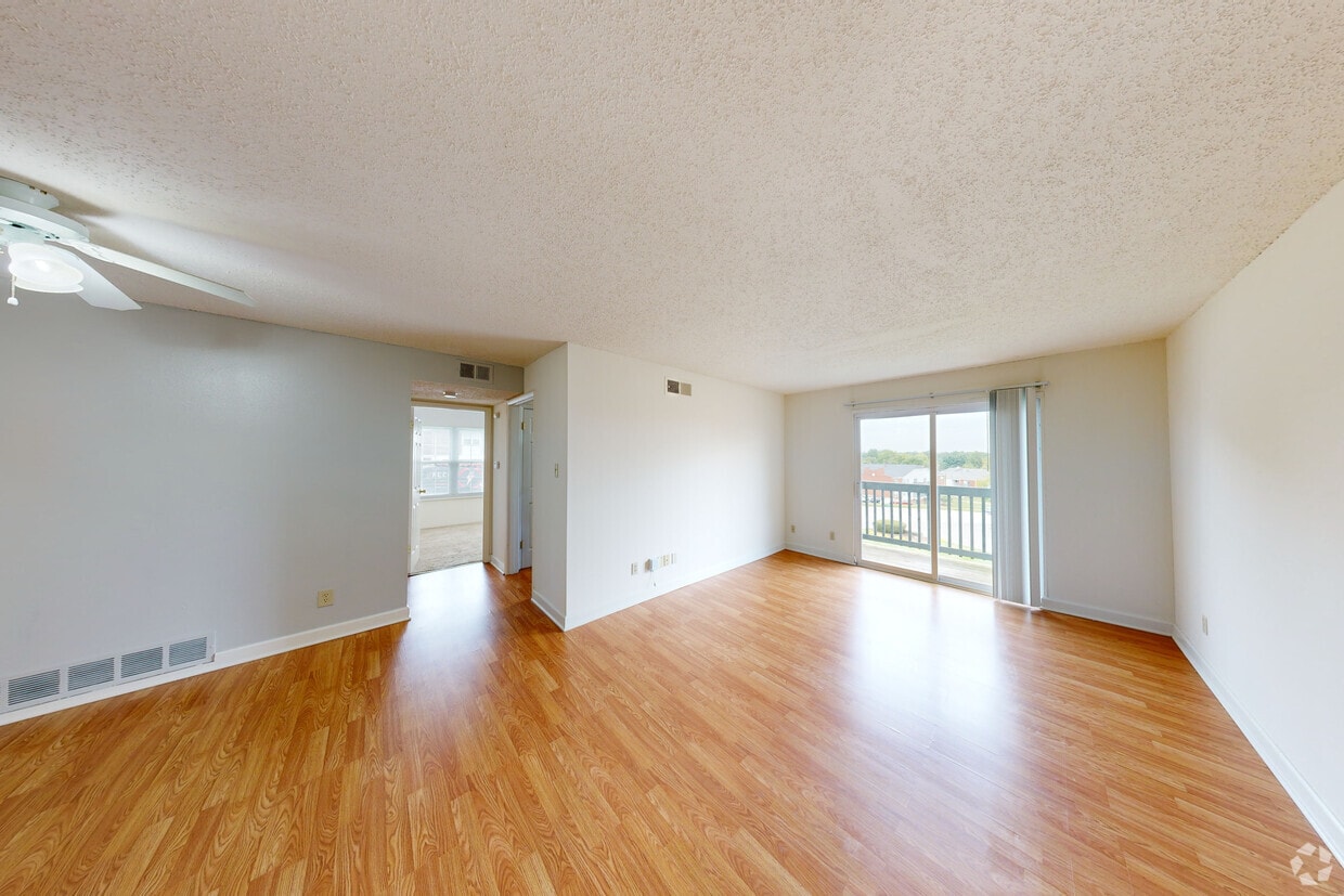 Photo - Village Green Apartments