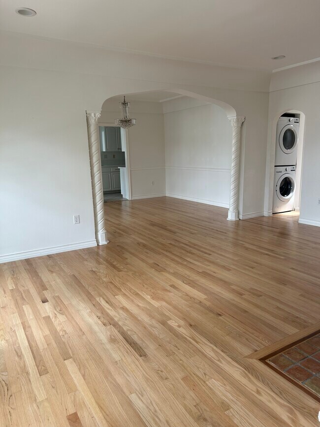 Foto del edificio - 6418 W 6th St