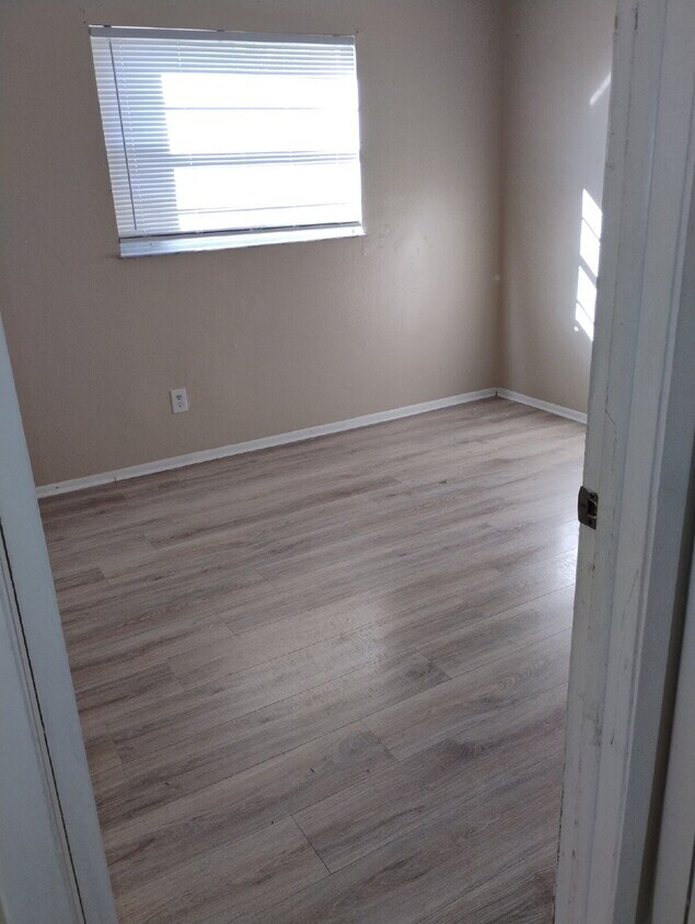 Foto principal - Cute 2 Bedroom, 1 Bathroom Home For Rent.