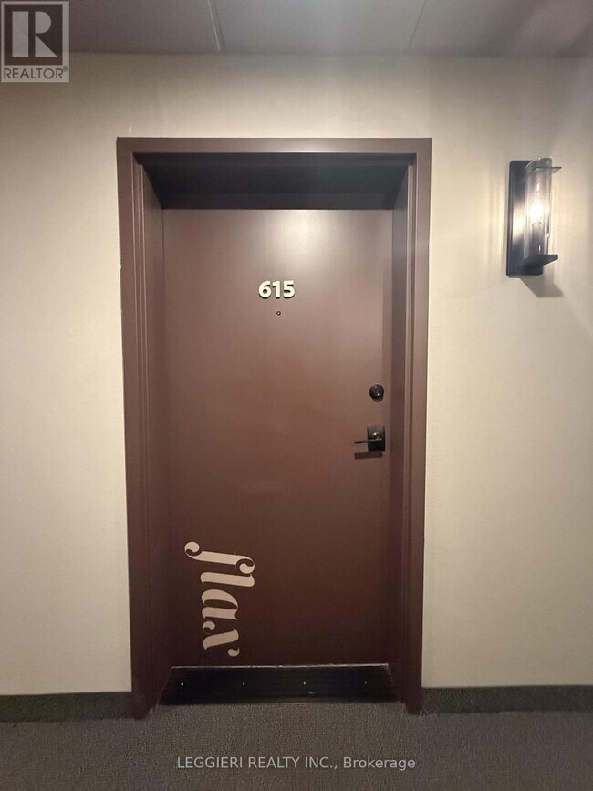 Photo du bâtiment - 4 Spice Wy