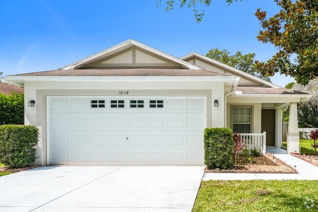 Building Photo - 18114 Cypress Bay Pkwy