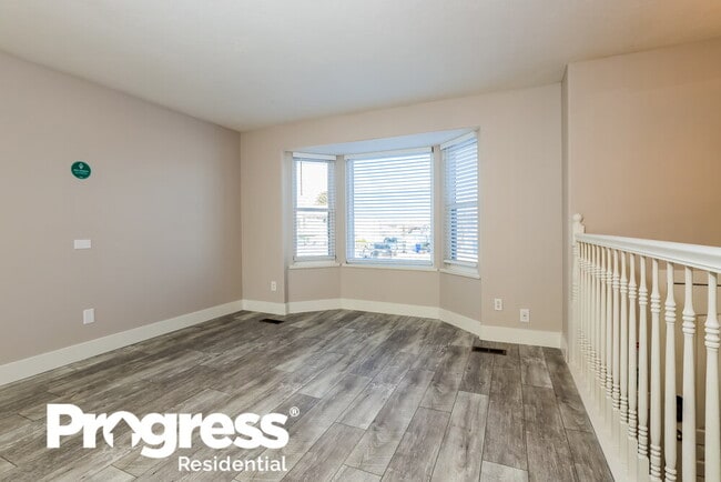 Building Photo - 4901 Banquet Ave