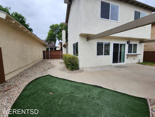 Building Photo - 4 br, 2.5 bath House - 10809 Escobar Dr