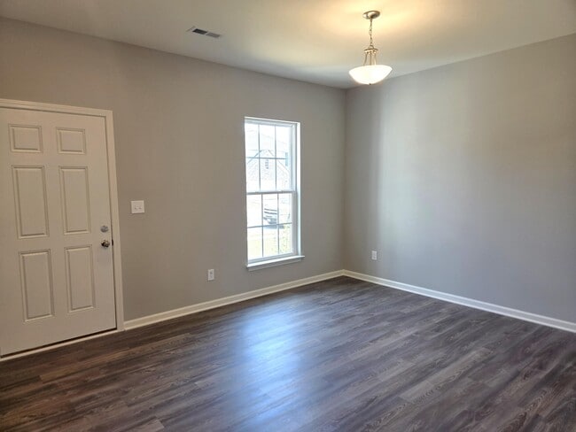 Building Photo - 1261 Marlena Ln