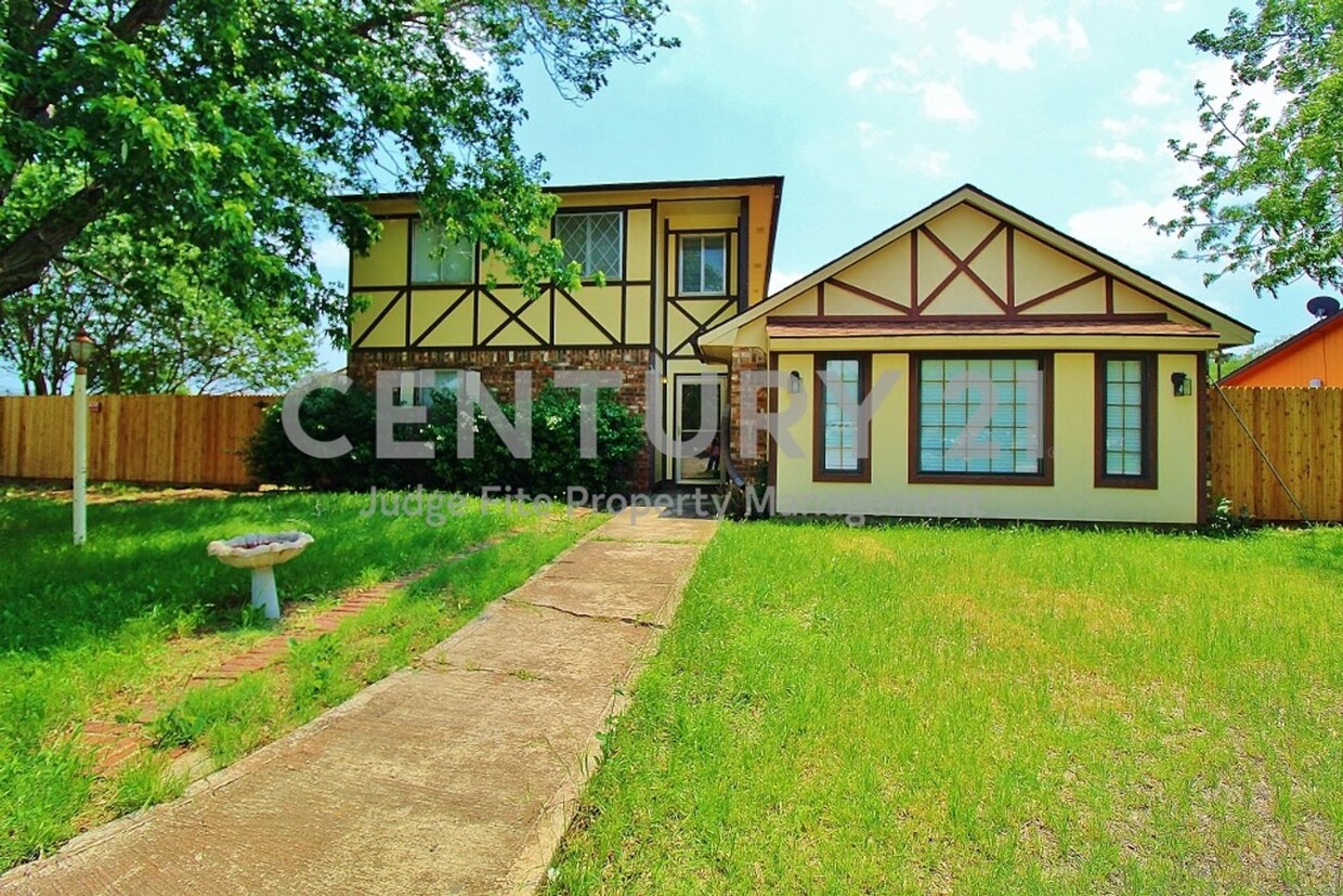 Foto principal - Charming 2-Story 3/2.5 in Grand Prairie Fo...