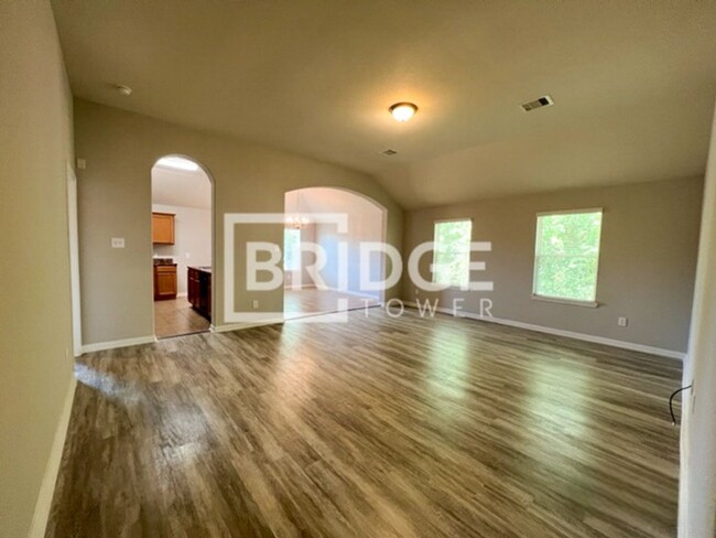 Foto del edificio - 12689 Lake Conroe Hills, Willis, TX 77318