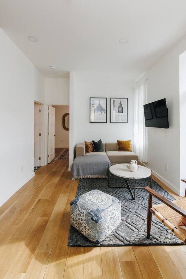 Foto del edificio - 1508 Pleasant St