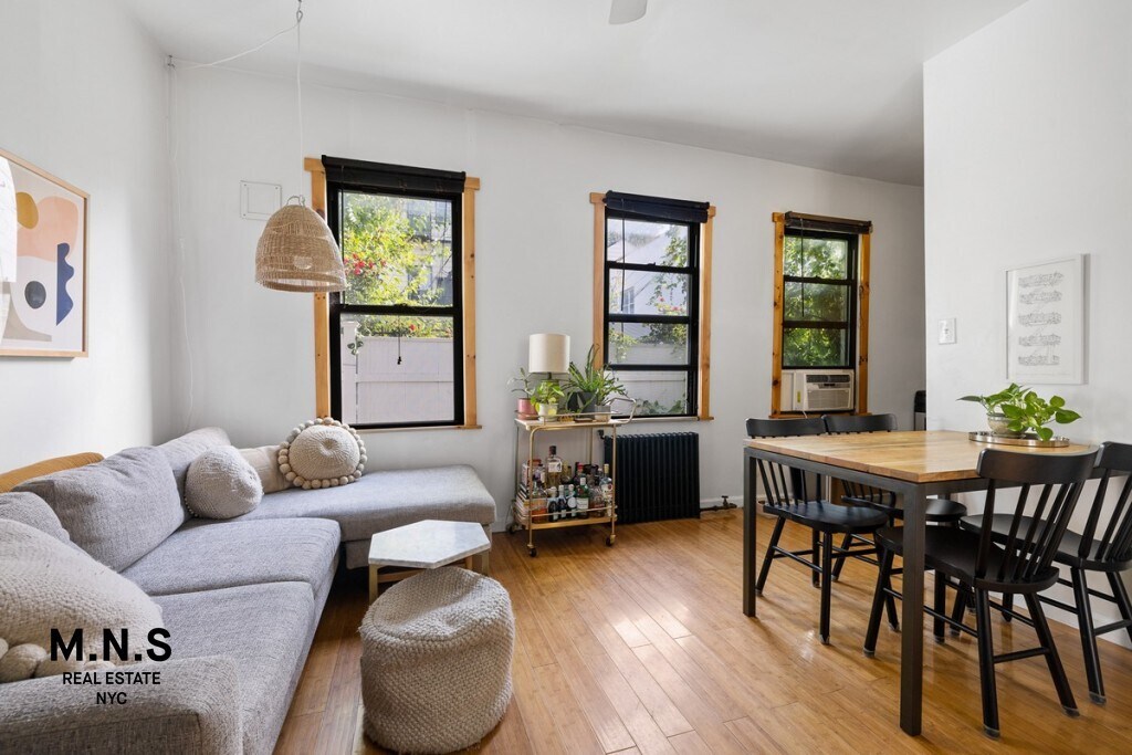 164 Ainslie St NewYorkCity, NY 11211 Alquileres en NewYorkCity, NY