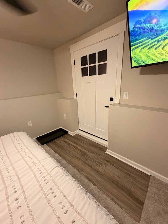 Building Photo - 4434 Honey Bee Rdg