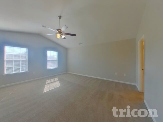 Building Photo - 3667 Hope Marian St