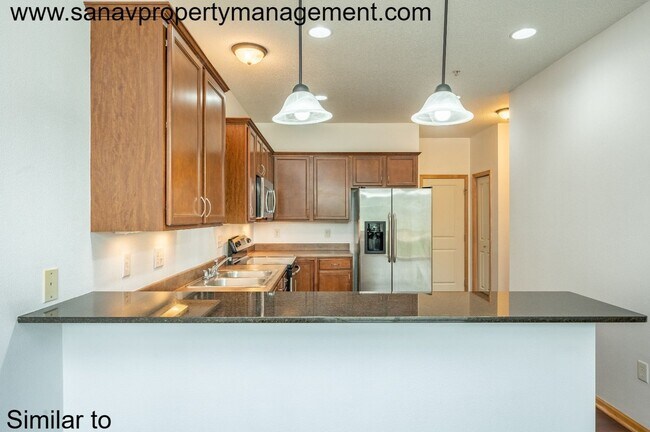 Building Photo - "Charming Family Haven: 2-Bed, 1.5-Bath Home with Versatile Loft in Prime Location"