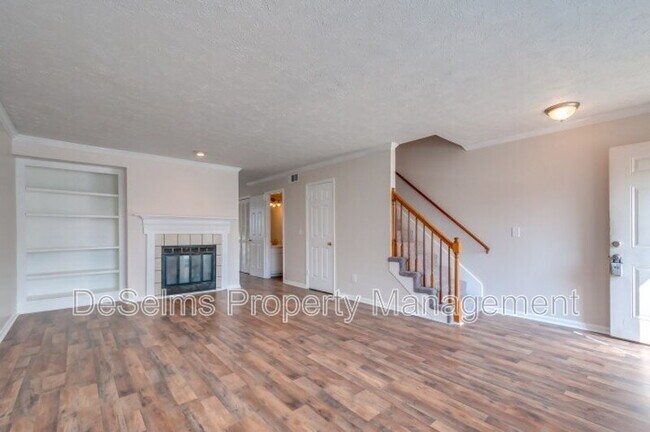 Foto del edificio - 302 Ash Forge Dr
