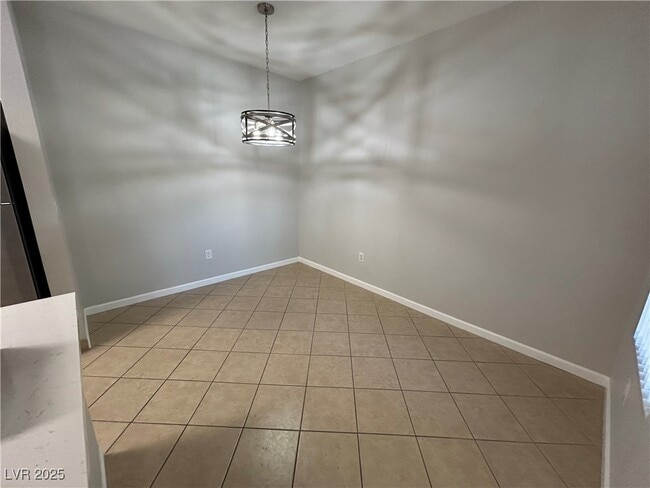 Building Photo - 6650 W Warm Springs Rd